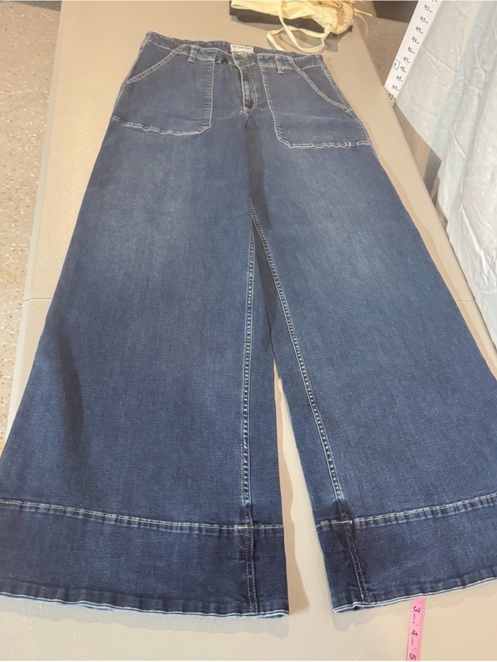 We The Free Wide Leg Dark Blue Jeans with Patch Pockets Like New - Picture 6 of 14